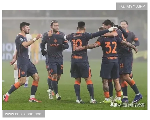 国米中场恰尔汗奥卢因伤缺阵,巴雷拉与泽林斯基可出战比萨 国米中场恰尔汗奥卢因伤缺阵,巴雷拉与泽林斯基可出战比萨