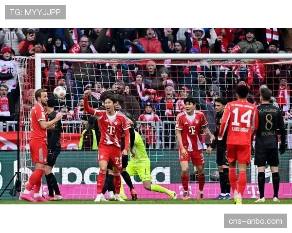 即时:帕夫洛维奇世界波,拜仁1-0领先奥格斯堡