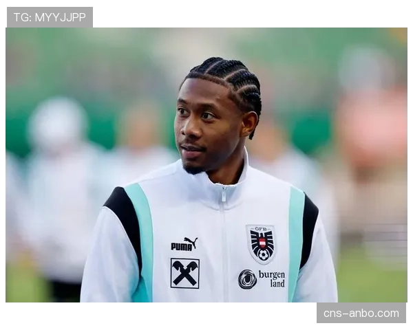 官方:皇马后卫阿拉巴恢复有球训练,回归在即